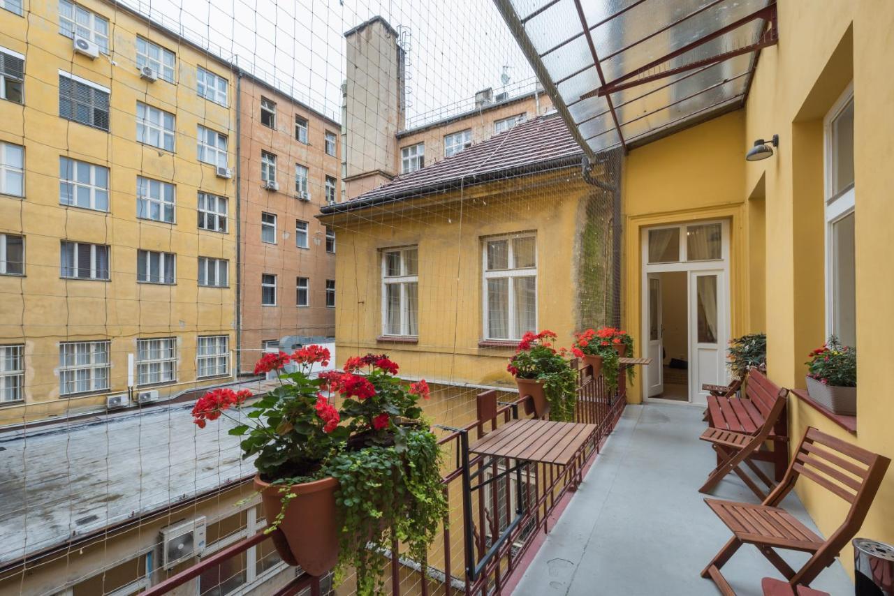 Wonderful Apartment Next To The Jerusalem Synagogue ปราก ภายนอก รูปภาพ